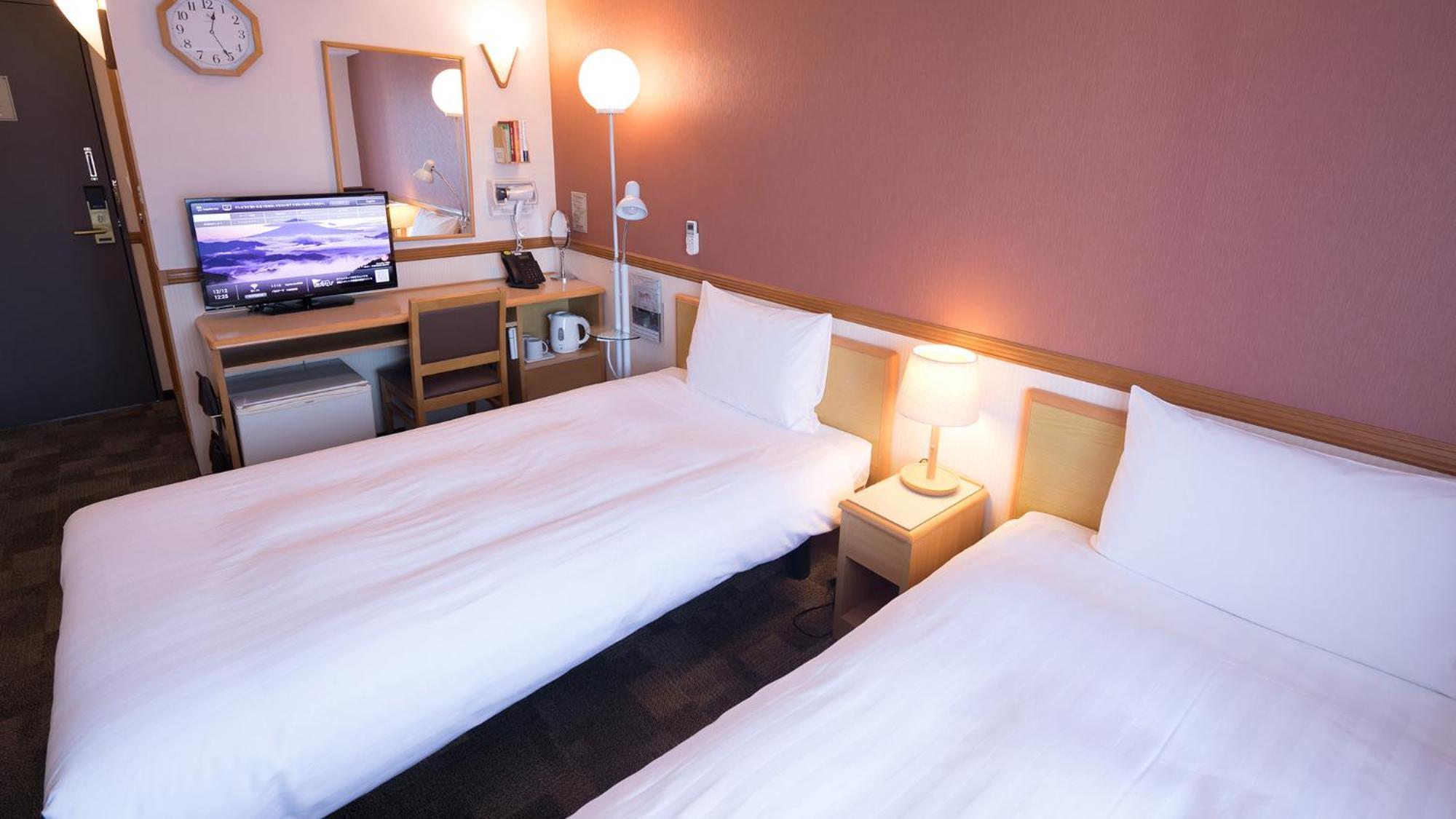 Toyoko Inn Shizuoka Fujieda Eki Kita Guchi Room photo